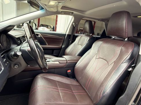 Used 2018 Lexus RX 350L Luxury w/ Accessory Package image 12