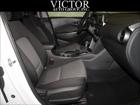Used 2020 Hyundai Kona SEL image 37