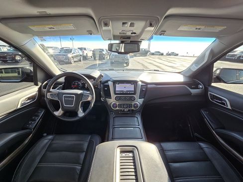 Used 2019 GMC Yukon Denali w/ Denali Ultimate Package image 25