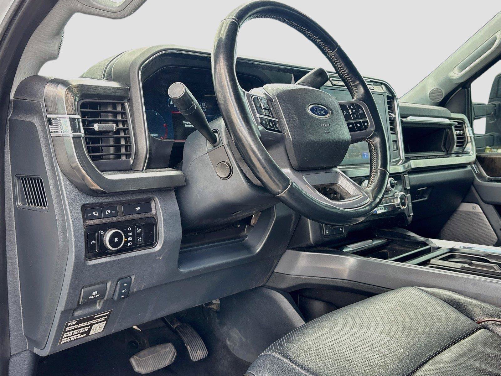 Used 2024 Ford F250 Lariat w/ FX4 Off-Road Package AWD/4WD image 9