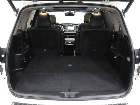 Used 2018 Toyota Highlander Limited Platinum AWD/4WD image 28