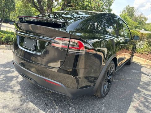 Used 2023 Tesla Model X AWD/4WD image 6