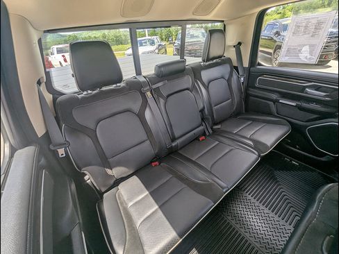 Used 2020 RAM 1500 Laramie AWD/4WD image 23
