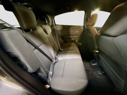 Used 2021 Honda HR-V Sport image 24