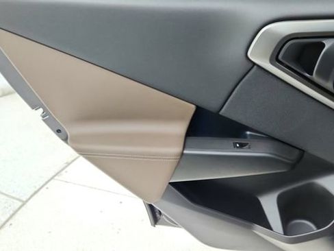 Used 2025 BMW X3 M50 w/ Premium Package image 32