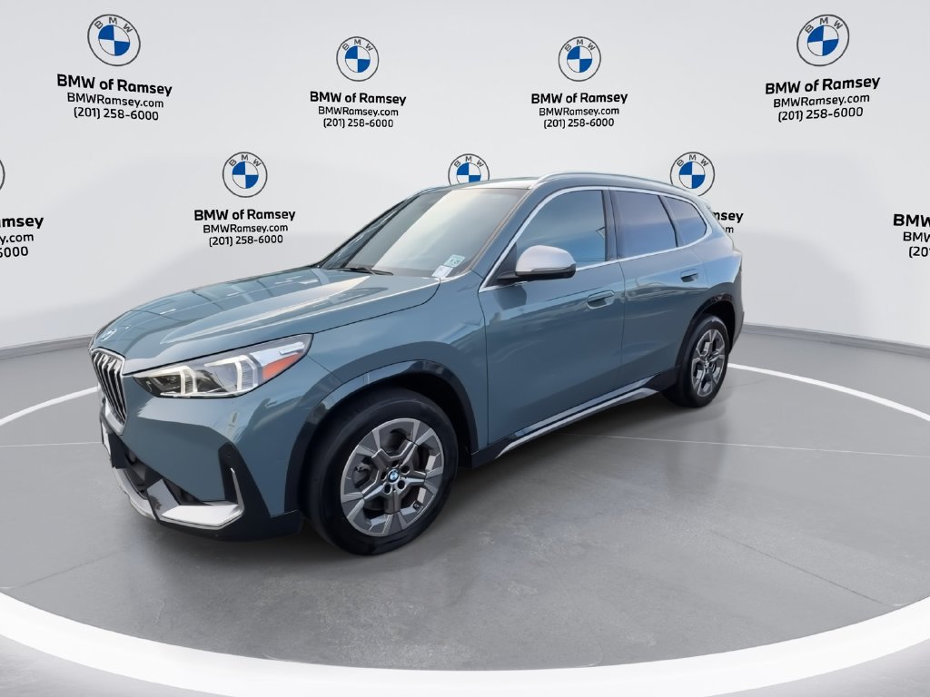 Used 2024 BMW X1 xDrive28i w/ Technology Package AWD/4WD image 4