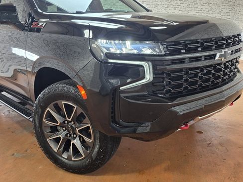 Used 2023 Chevrolet Tahoe Z71 w/ Luxury Package image 11