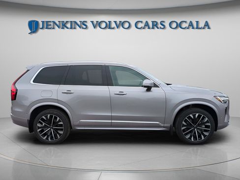 New 2026 Volvo XC90 B5 Plus image 9