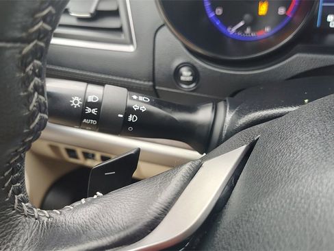 Used 2018 Subaru Outback 3.6R Limited image 19