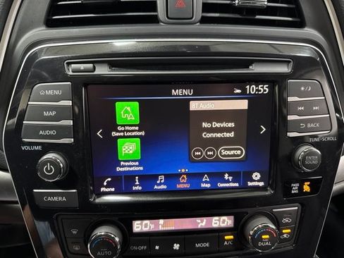 Used 2021 Nissan Maxima 3.5 SV w/ Floor Mat Group FWD image 3
