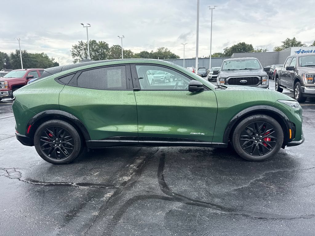 Used 2025 Ford Mustang Mach-E Premium w/ Sport Appearance Package AWD/4WD image 6