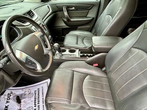 Used 2017 Chevrolet Traverse Premier image 11