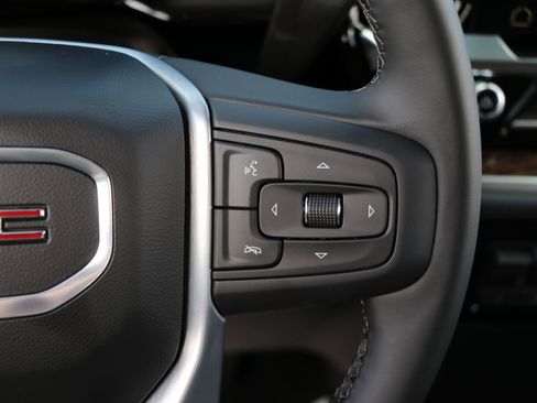 New 2026 GMC Sierra 1500 Elevation image 19