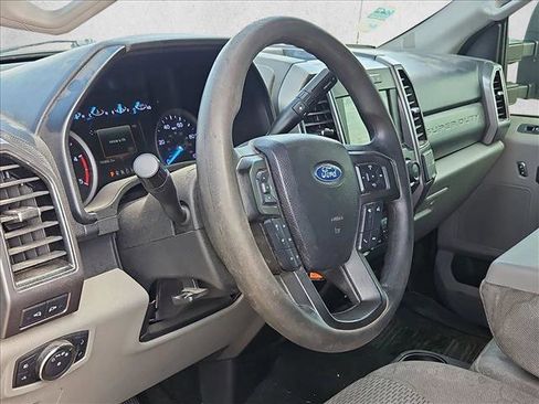 Used 2019 Ford F250 XLT w/ XLT Value Package image 9