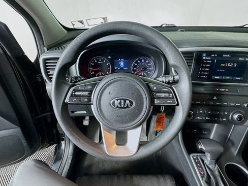 Used 2020 Kia Sportage LX AWD/4WD image 11