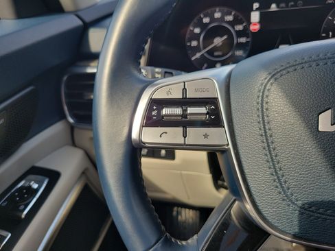 Used 2023 Kia Telluride SX FWD image 22