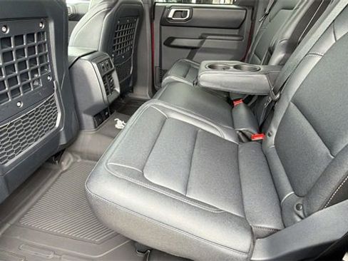 New 2025 Ford Bronco Badlands image 16