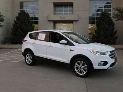 Used 2017 Ford Escape SE w/ SE Cold Weather Package
