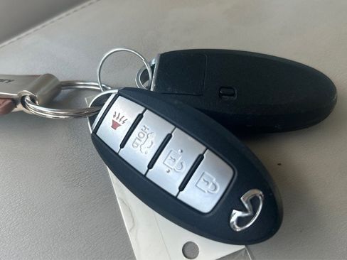 Used 2019 INFINITI Q50 Luxe RWD image 14