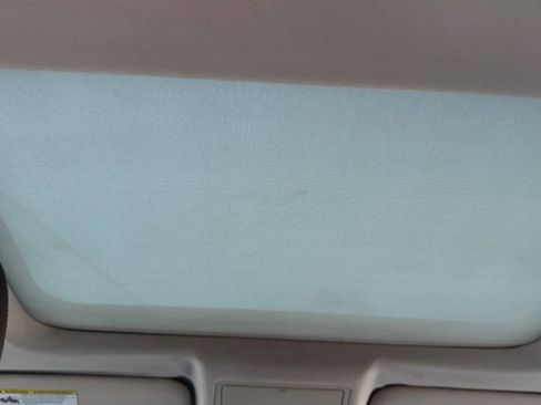 Used 2017 Jaguar XE Prestige image 23