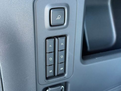 New 2026 Ford Expedition Platinum image 48