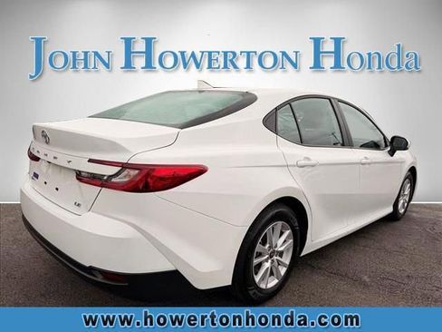 Used 2026 Toyota Camry LE FWD image 4
