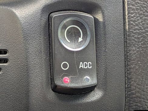 Used 2006 Chevrolet Corvette Convertible w/ Preferred Equipment Group image 27