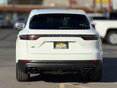 Used 2020 Porsche Cayenne AWD image 6