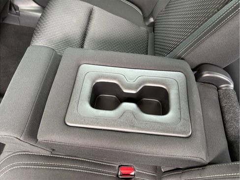 Used 2022 Mitsubishi Outlander ES image 33