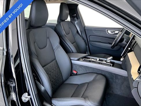 Certified 2026 Volvo XC60 B5 Plus AWD/4WD image 8