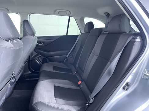 Used 2022 Subaru Outback Premium image 22