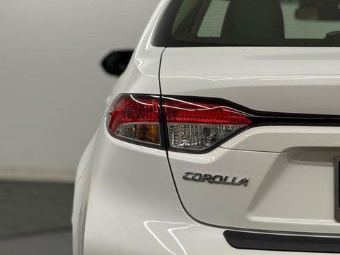 Certified 2026 Toyota Corolla LE image 9