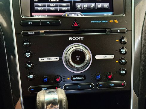 Used 2016 Ford Explorer Sport w/ Equipment Group 401A image 10