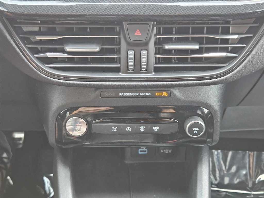 Used 2023 Ford Escape ST-Line w/ Tech Pack #1 AWD/4WD image 19