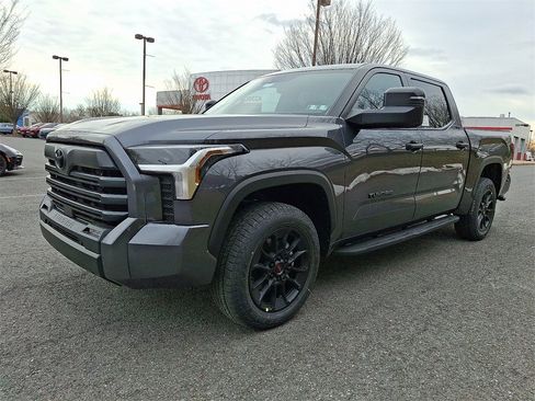 New 2026 Toyota Tundra SR5 image 2