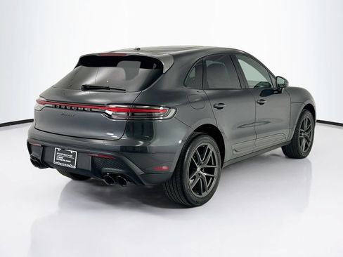 Certified 2025 Porsche Macan AWD/4WD image 7