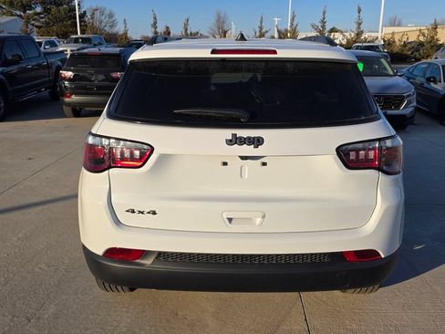 New 2026 Jeep Compass Latitude AWD/4WD image 4