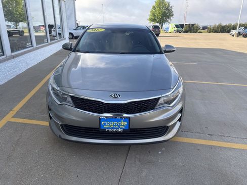 Used 2017 Kia Optima LX FWD image 12