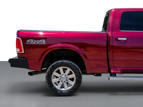 Used 2018 RAM 2500 Longhorn w/ Convenience Group AWD/4WD image 6