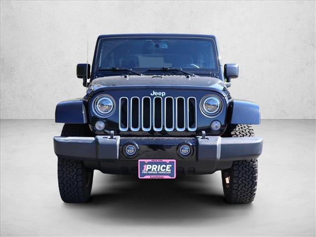 Used 2016 Jeep Wrangler Unlimited Sahara w/ Connectivity Group AWD/4WD image 2