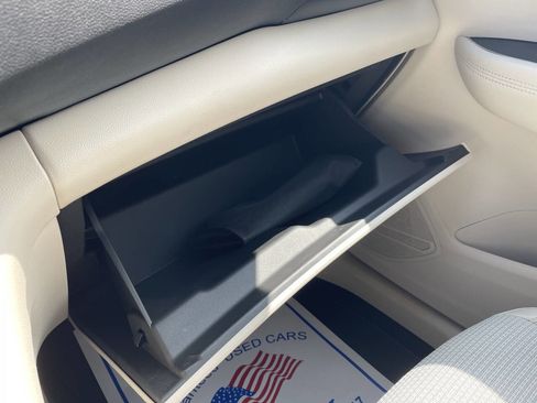 Used 2023 Buick Envision Preferred image 25