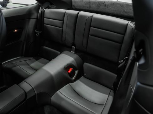 Used 2025 Porsche 911 Carrera image 15