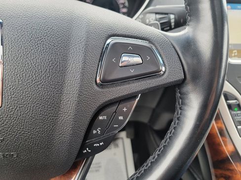 Used 2017 Lincoln MKX Reserve w/ Lincoln MKX Climate Package image 31