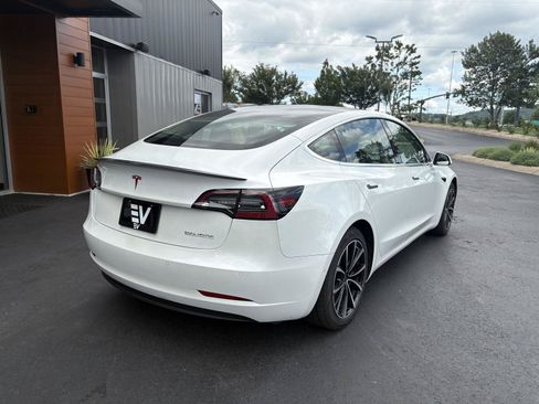 Used 2020 Tesla Model 3 Performance AWD/4WD image 8