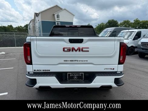 Used 2022 GMC Sierra 1500 AT4 w/ AT4 Premium Package AWD/4WD image 7