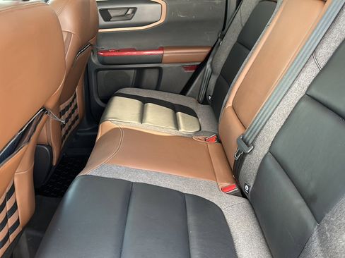 Used 2023 Ford Bronco Sport Outer Banks w/ Tech Package image 18