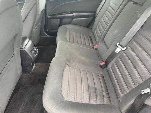 Used 2017 Ford Fusion SE FWD image 14