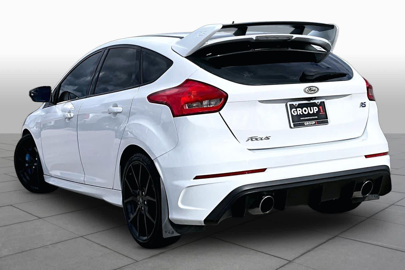 Used 2017 Ford Focus RS AWD/4WD image 10