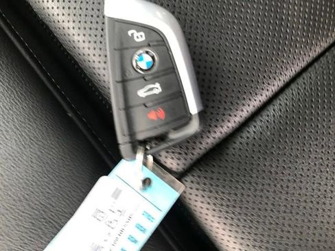 Used 2023 BMW X3 xDrive30i image 25