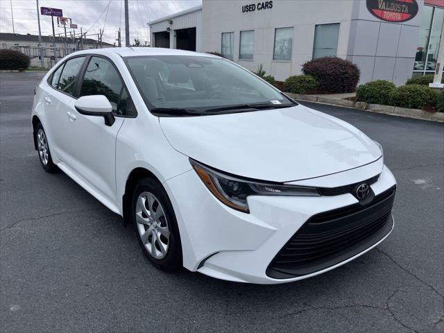 Certified 2025 Toyota Corolla LE FWD image 7
